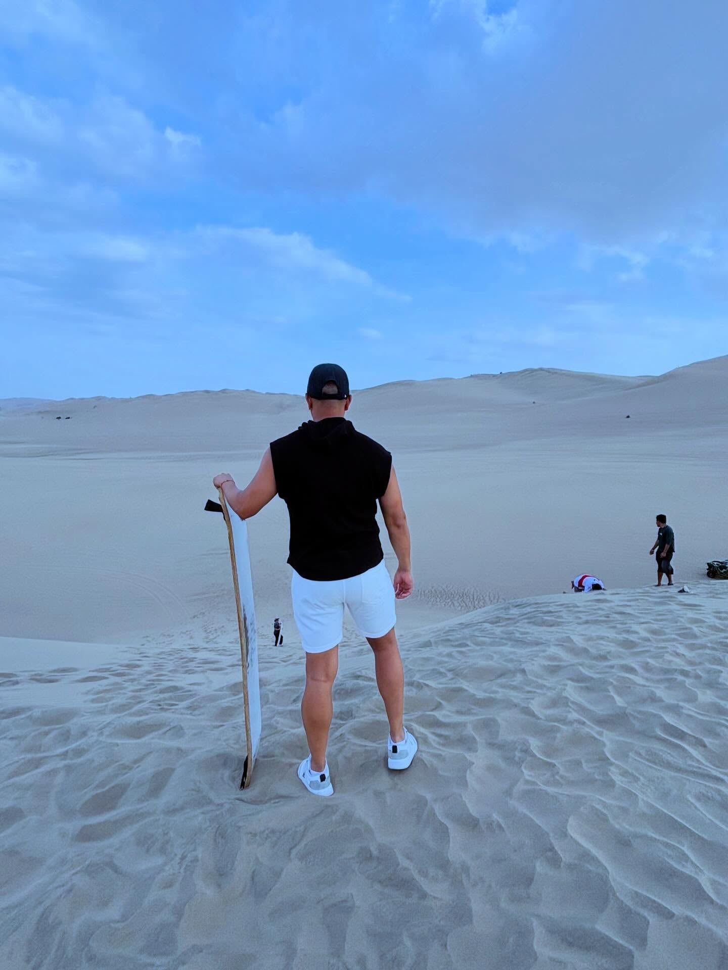 Foto de un visitante del tour por Huacachina